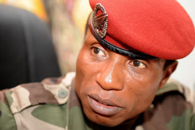 Guiné liberta ex-ditador Dadis Camara, condenado a 20 anos de prisão por massacre