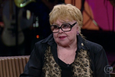 Filha única de Dercy Gonçalves morre aos 88 anos