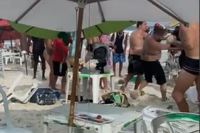 Briga por consumo em barraca na Praia do Forte deixa feridos em Cabo Frio