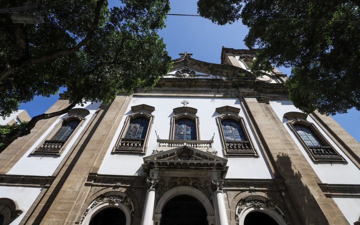 Igreja São Francisco de Paula, no Largo de São Francisco, no Centro local onde uma peça sacra foi furtada. Terça-feira (07)