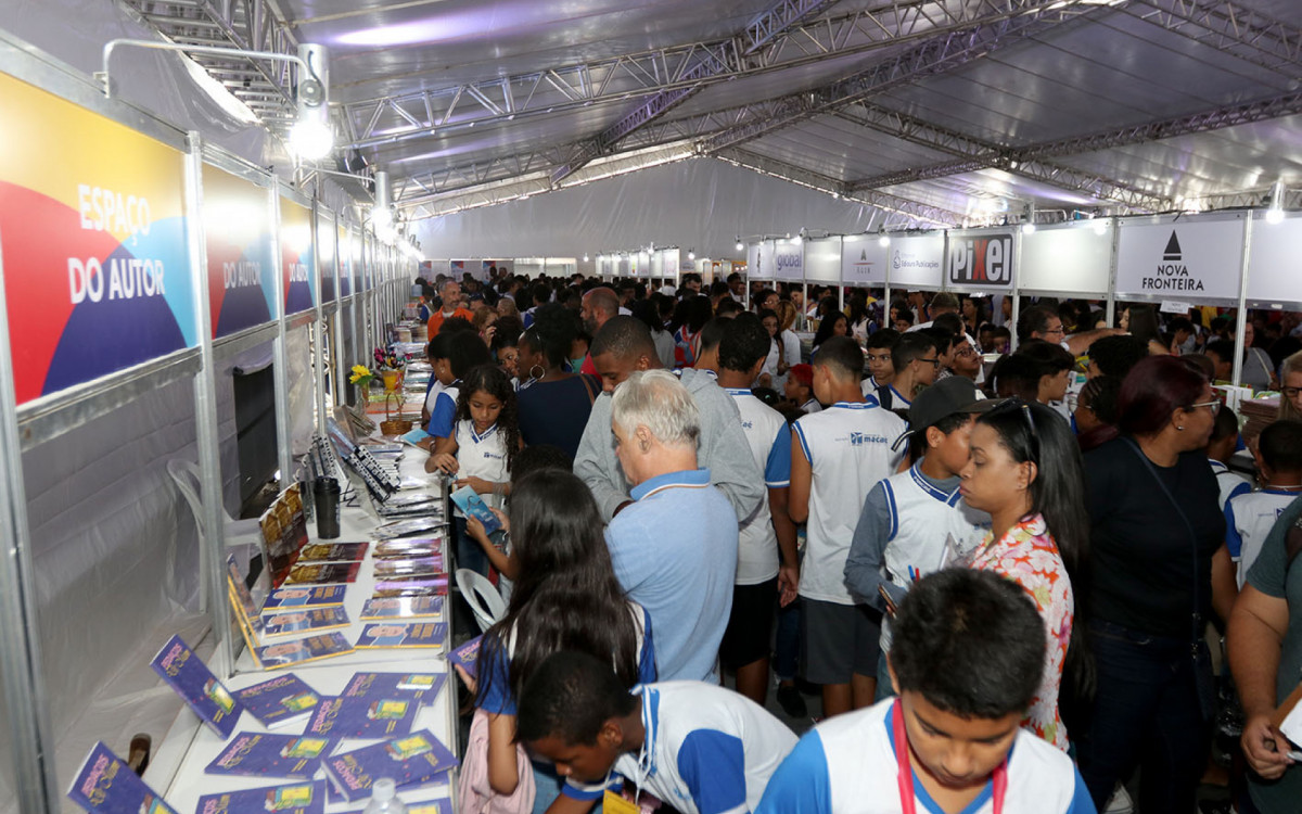 Público poderá participar de encontros com escritores renomados da cultura nacional