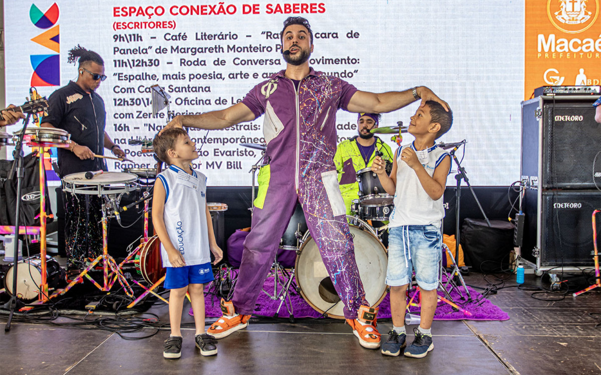 A entrada é gratuita, com visitação até quinta, das 8h às 20h e, no sábado (11), das 9h às 18h