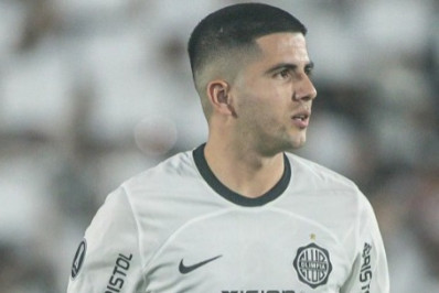 Fluminense estaria disputando contratação de zagueiro paraguaio com dois clubes da Série A