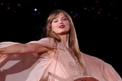 Argentina: influenciador é preso ao usar credencial falsa para entrar em show de Taylor Swift