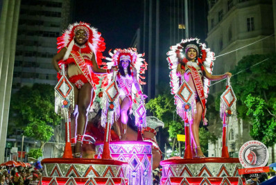Cacique de Ramos homenageia Glória Maria e apresenta rainhas e princesas do Carnaval 2024