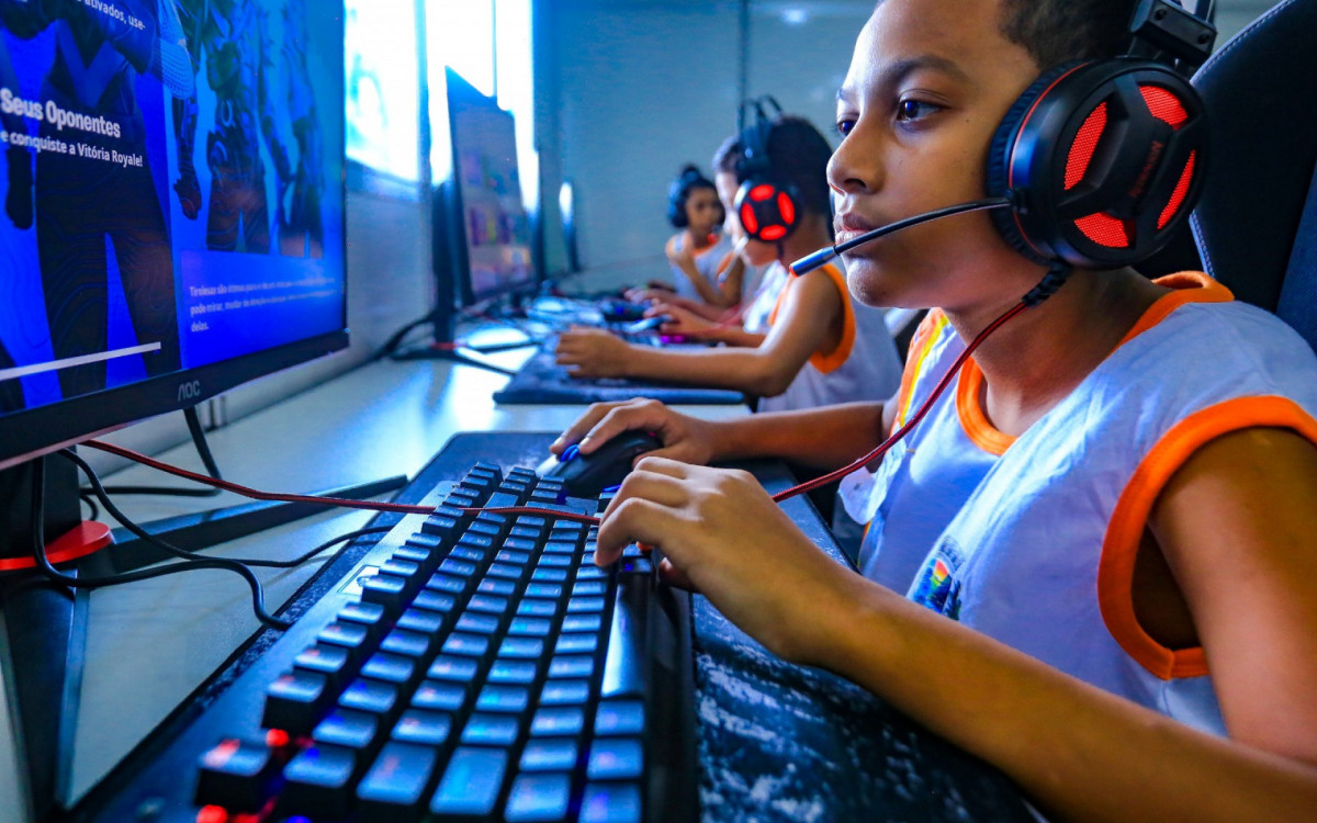 Juan Rafael jogou pela primeira vez no computador e ficou encantado com a experiência