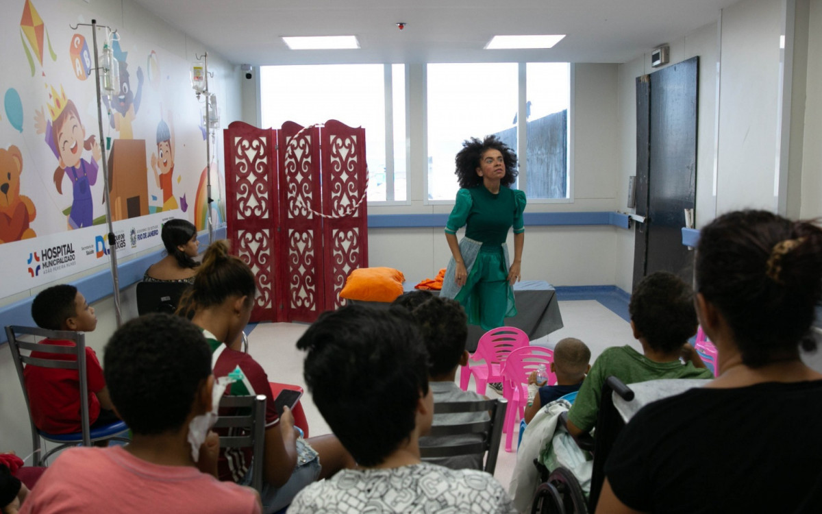 Hospital de Saracuruna recebe projeto dos Doutores da Alegria - Divulga&ccedil;&atilde;o