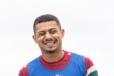 Manchester United pode entrar na briga pela contratação de André, do Fluminense