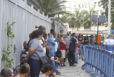 Faltava trabalho para 20,042 milhões de pessoas no País no trimestre até outubro, mostra IBGE