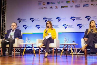 Fátima Pacheco enfatiza investimentos em projetos sociais durante participação na ABM em Brasília