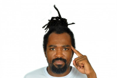 Comediante Chico Vibe se apresenta em Barra Mansa neste sábado