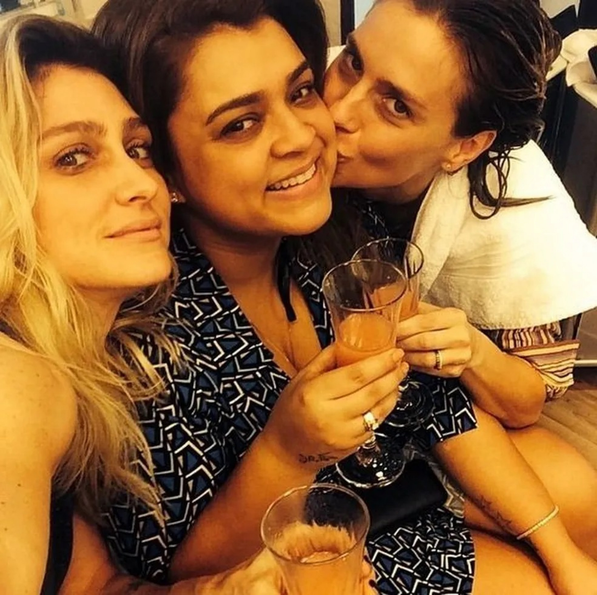 Amora Mautner, Preta Gil e Carolina Dieckmann - Reprodução Internet