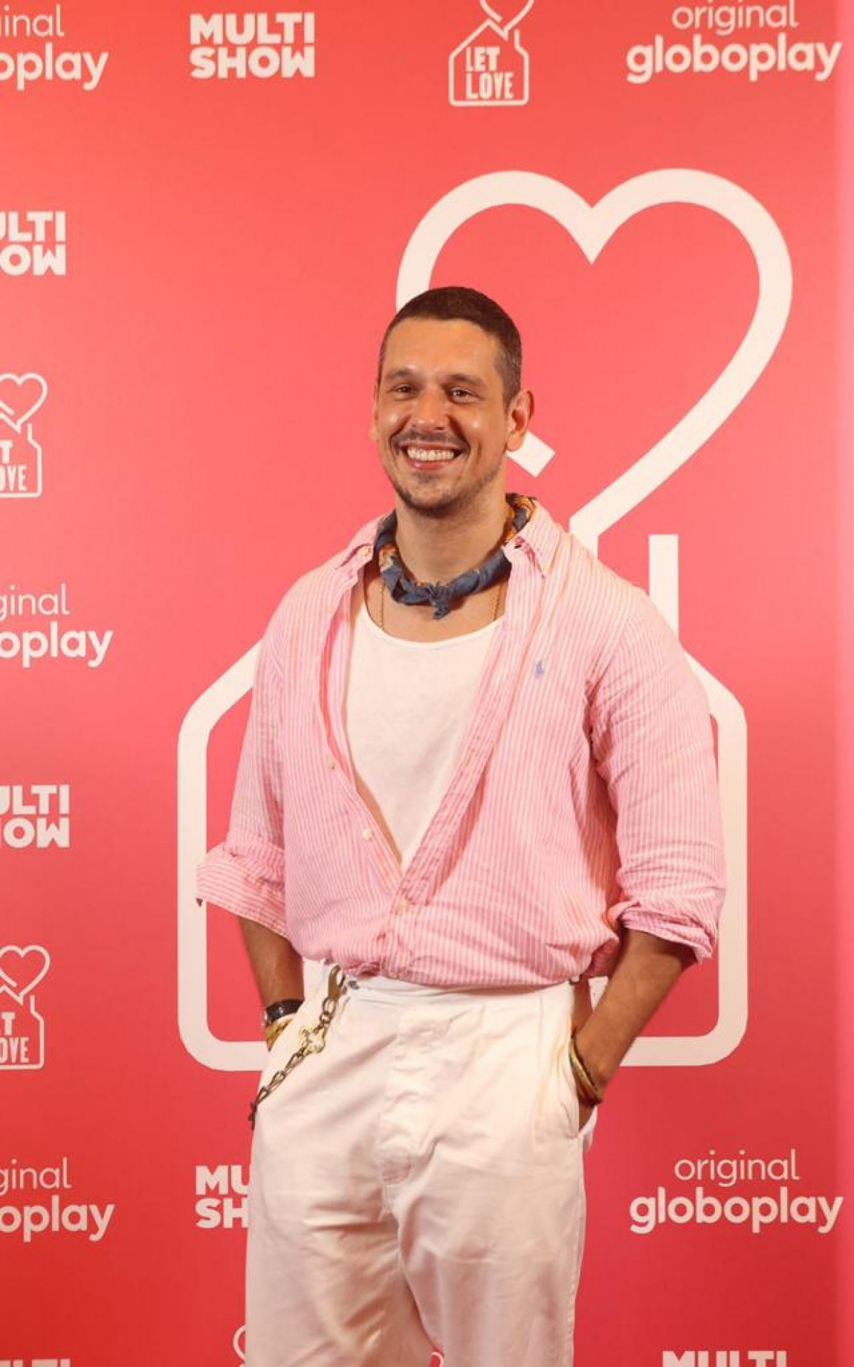 João Vicente de Castro na coletiva de imprensa do reality show \'Let Love\'