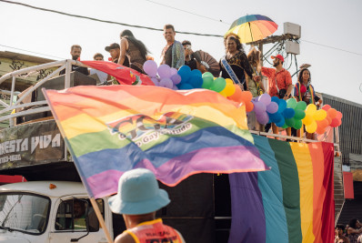 Parada LGBTQIA+ marca último dia do Movimento Cultural da Diversidade