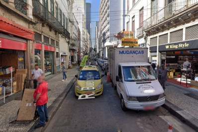 Três adolescentes são apreendidos por roubo a idoso no Centro