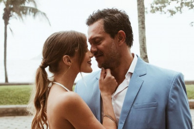 Isabella Santoni compartilha cliques ao lado do namorado pela primeira vez: veja