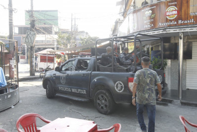 PMs atuam no Complexo da Maré pelo segundo dia consecutivo