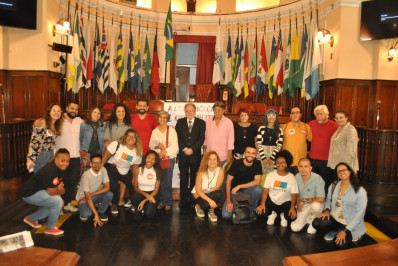 Câmara de Niterói avança na proposta do Conselho Municipal de Comunicação