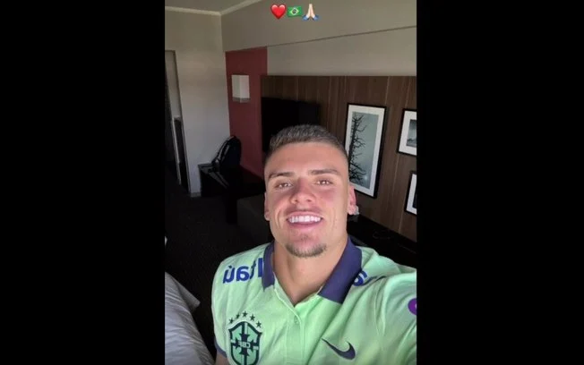 Gabriel Pec, do Vasco, comemora convocação para treinos com a Seleção Pré-Olímpica: 'Prazer enorme'