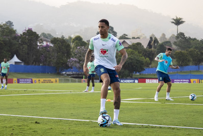 João Pedro diz que sofrimento na Inglaterra o fez melhor e celebra estreia na Seleção