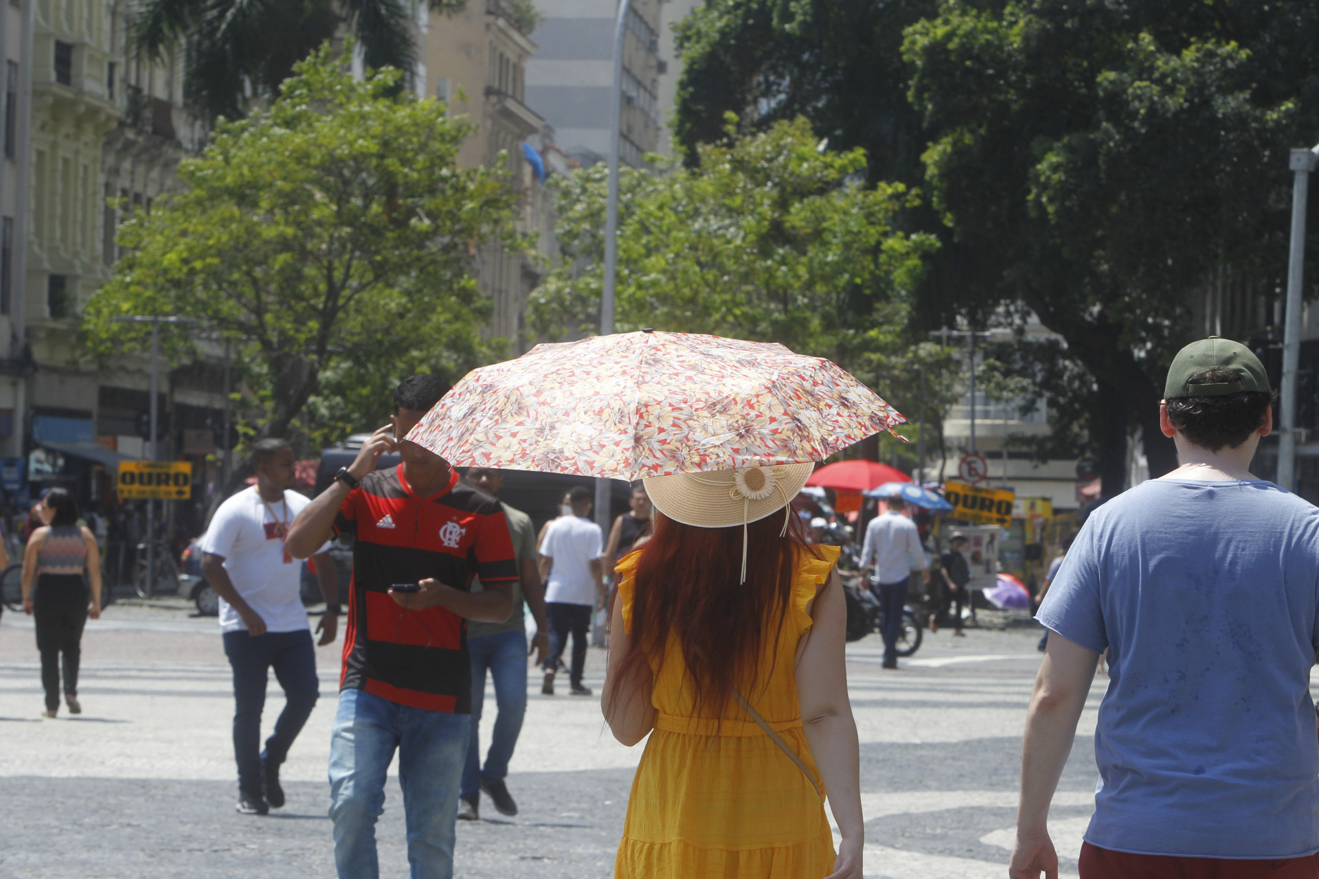 Cariocas enfrentam mais um dia de forte onda de calor na cidade, nesta ter&ccedil;a-feira (14) - Reginaldo Pimenta/Ag&ecirc;ncia O Dia