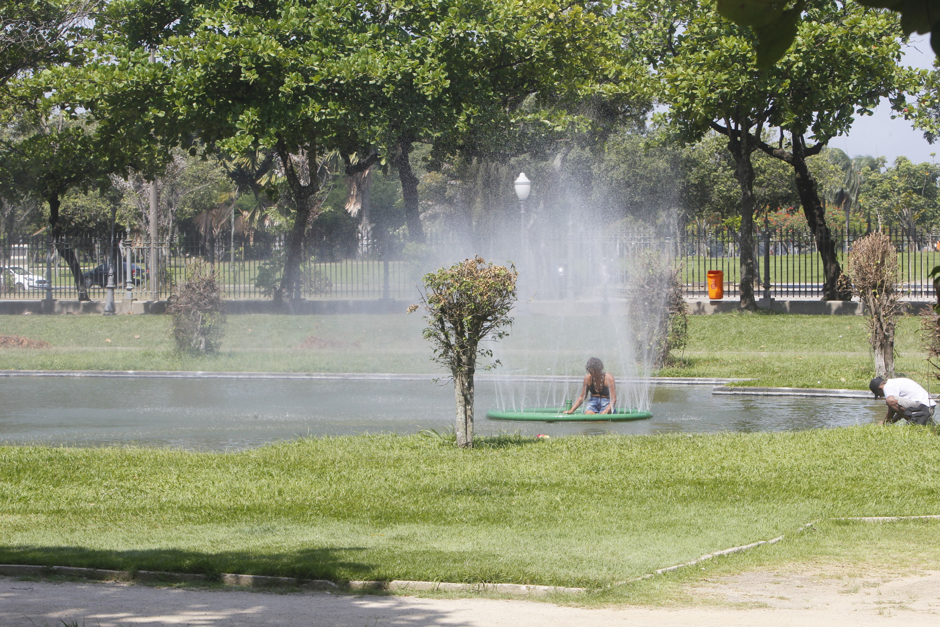 Cariocas enfrentam mais um dia de forte onda de calor na cidade, nesta ter&ccedil;a-feira (14)
 - Reginaldo Pimenta/Ag&ecirc;ncia O Dia