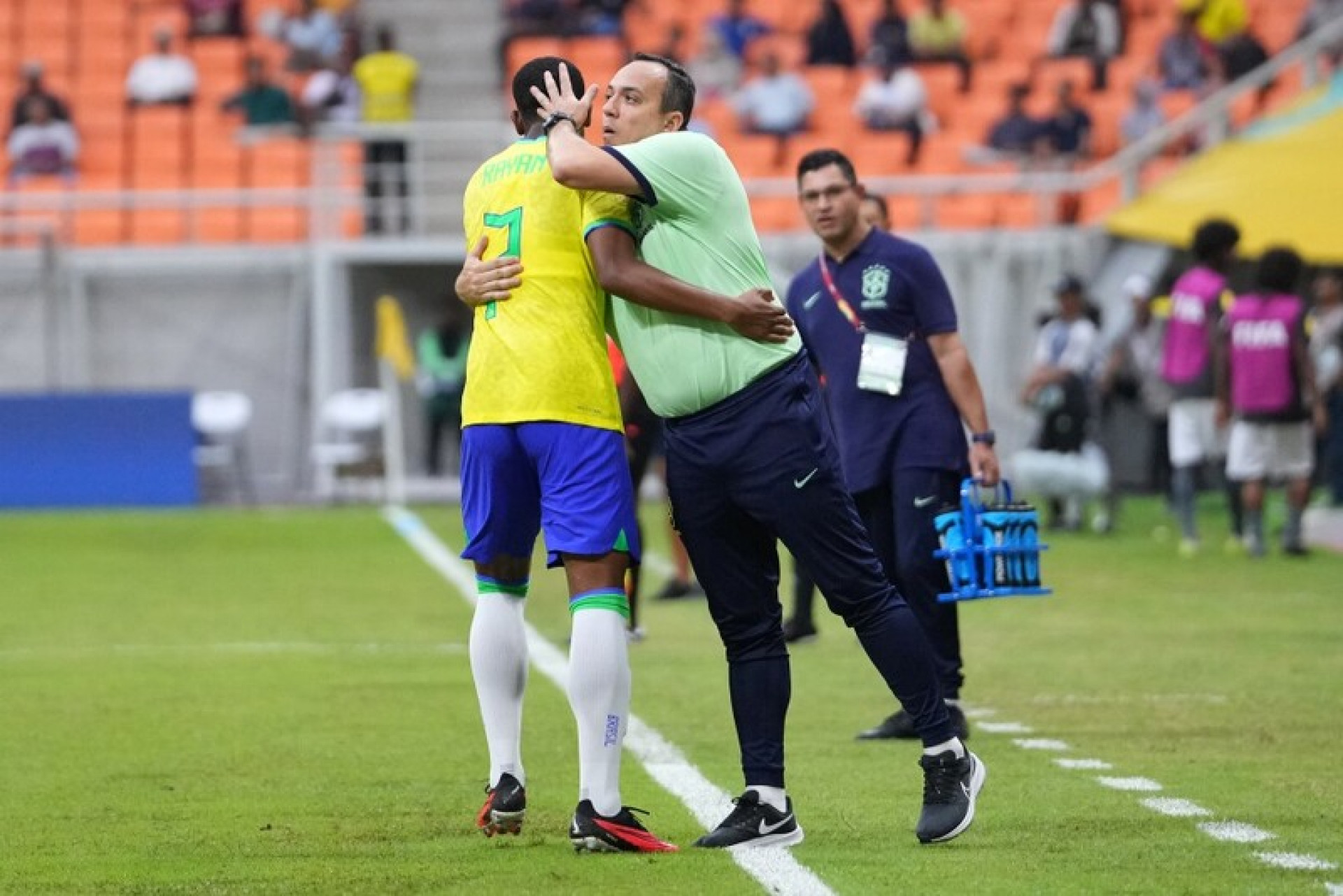 Brasil bate Inglaterra e vai às oitavas do Mundial Sub 17 de Futebol