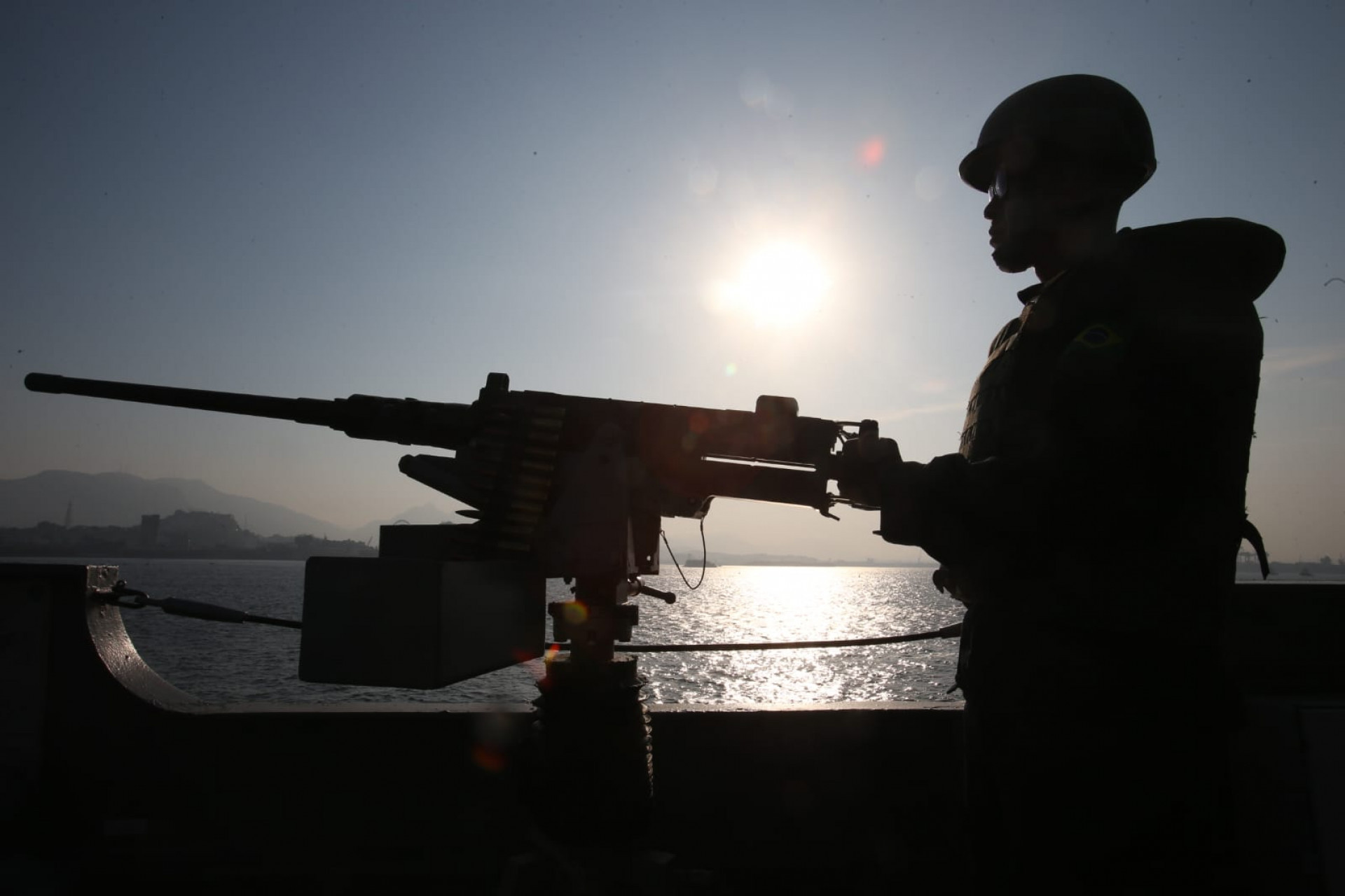 Marinha do Brasil monitora toda a costa brasileira - Cleber Mendes / Agência O Dia