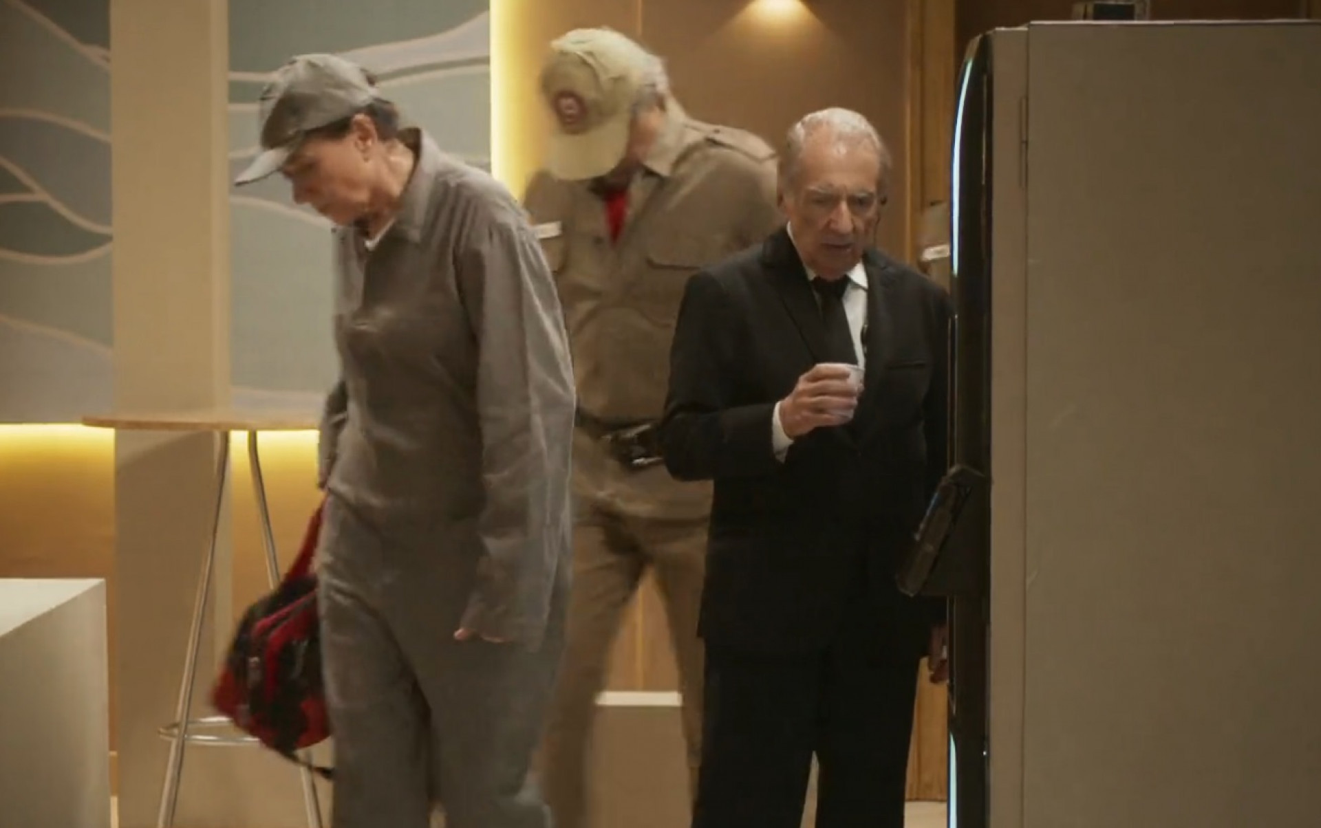 Lilia Cabral revive a personagem Pereirão em 'Fuzuê' - Reprodução de vídeo / TV Globo