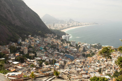 Moradores voltam a ter luz após quatro dias no Vidigal