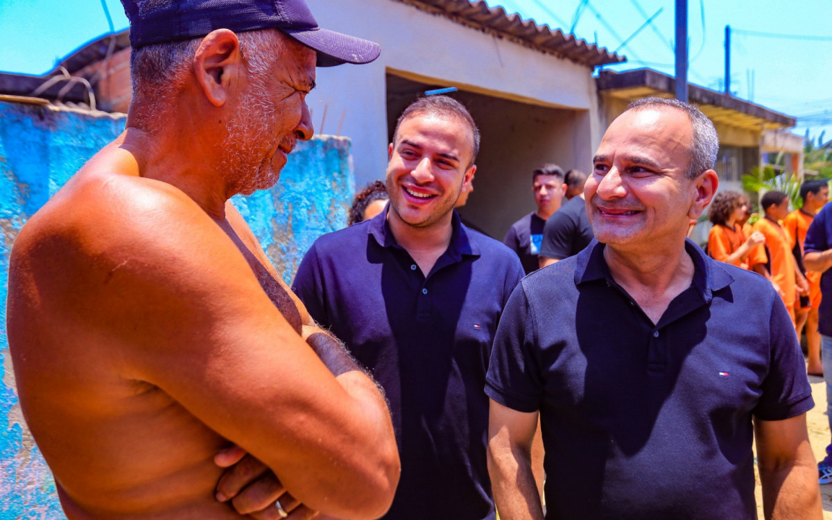 O aposentado e morador antigo do bairro, Joaquim Filho, agradeceu pela chegada das intervenções