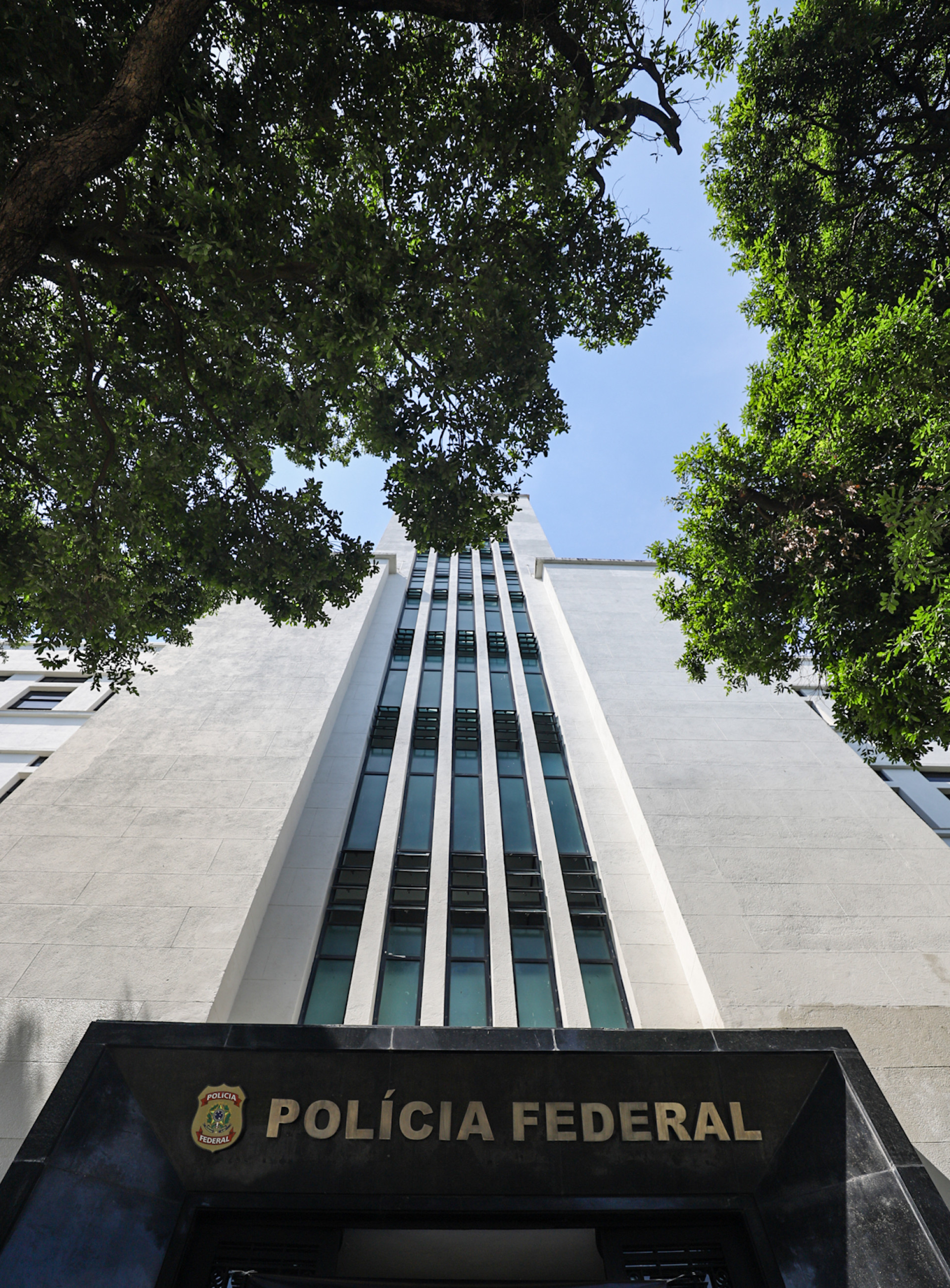 Agentes da PF miram policiais civis em segunda fase da Opera&ccedil;&atilde;o Anomalia