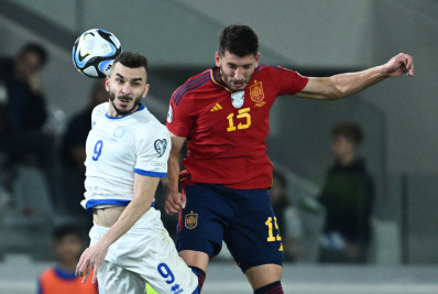 Com time misto, Espanha derrota Chipre e confirma 1º lugar em grupo das Eliminatórias da Euro