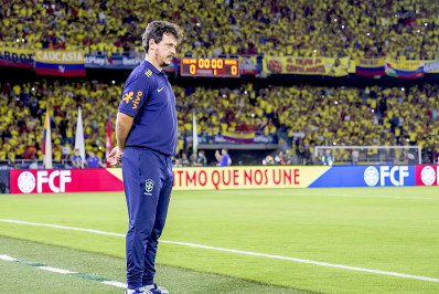 Diniz lamenta derrota da Seleção para a Colômbia e cita falhas defensivas