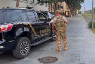 Nilópolis: PF realiza operação contra esquema de lavagem de dinheiro de tráfico de drogas internacional