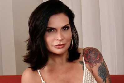 Solange Gomes quebra pau com amigo que não queria pagar por presença VIP