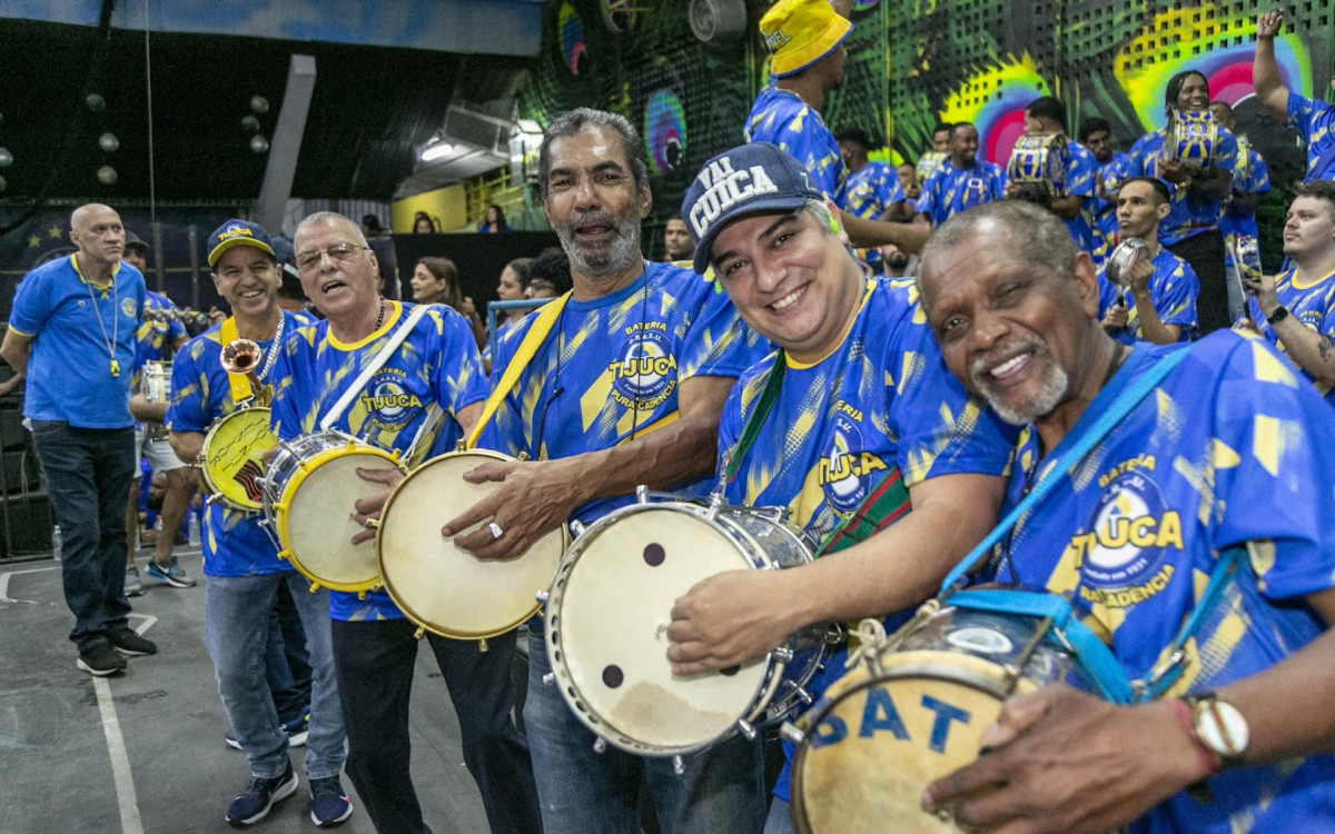 Bateria Pura Cadência vai agitar o evento, que é 0800 até às 23h
