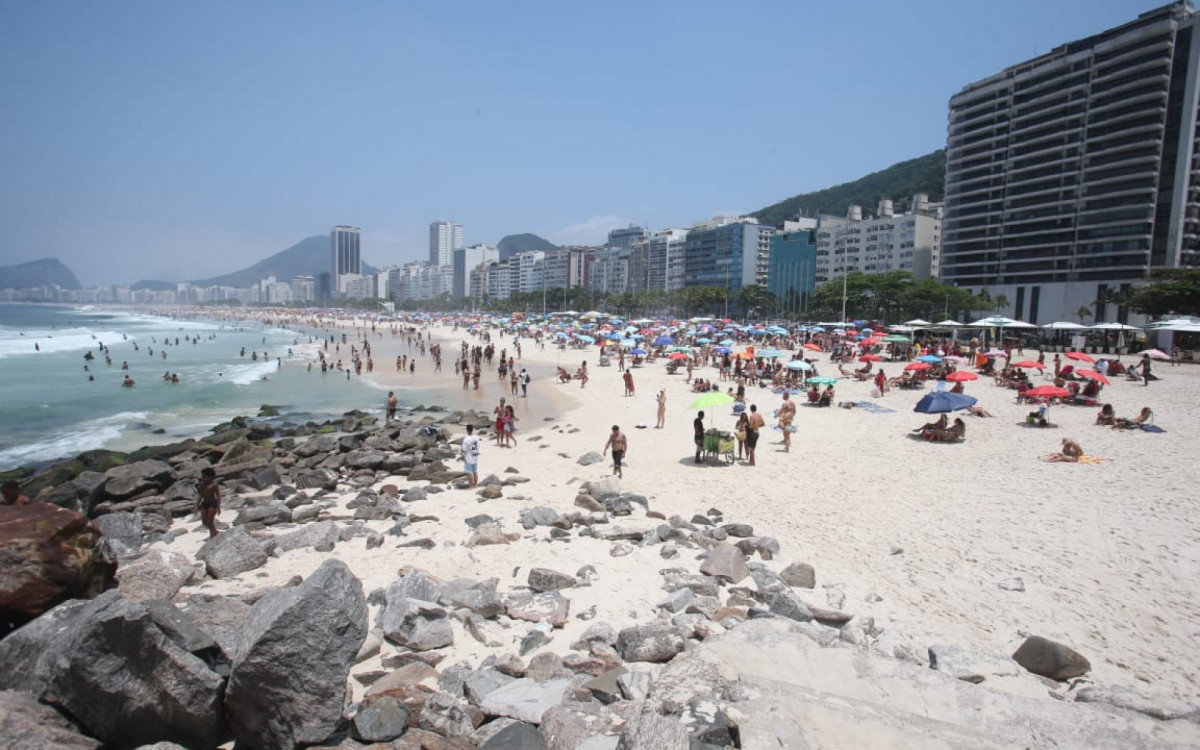 Máxima prevista para esta sexta-feira (17) é de 42ºC 