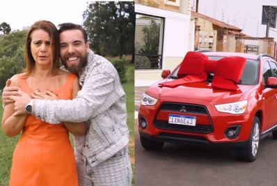 Ignácio Luz, de 'Terra e Paixão', presenteia a mãe com carrão