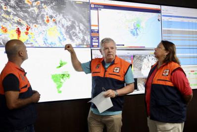 Niterói segue em estado de atenção após temporal