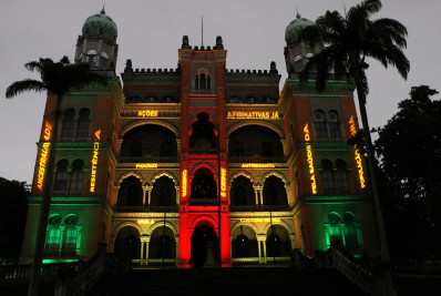 Castelo da Fiocruz recebe projeções antirracistas no Dia da Consciência Negra
