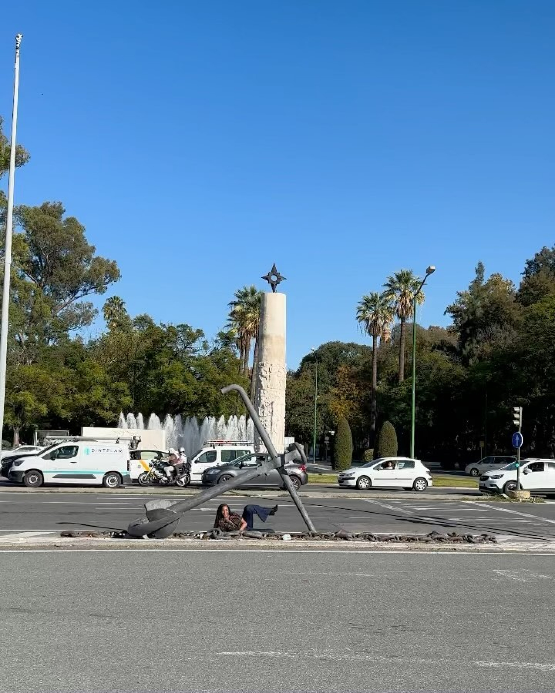 Iza reproduz fotos de quando o pai visitou a Espanha, em 1984 - Reprodução/Instagram