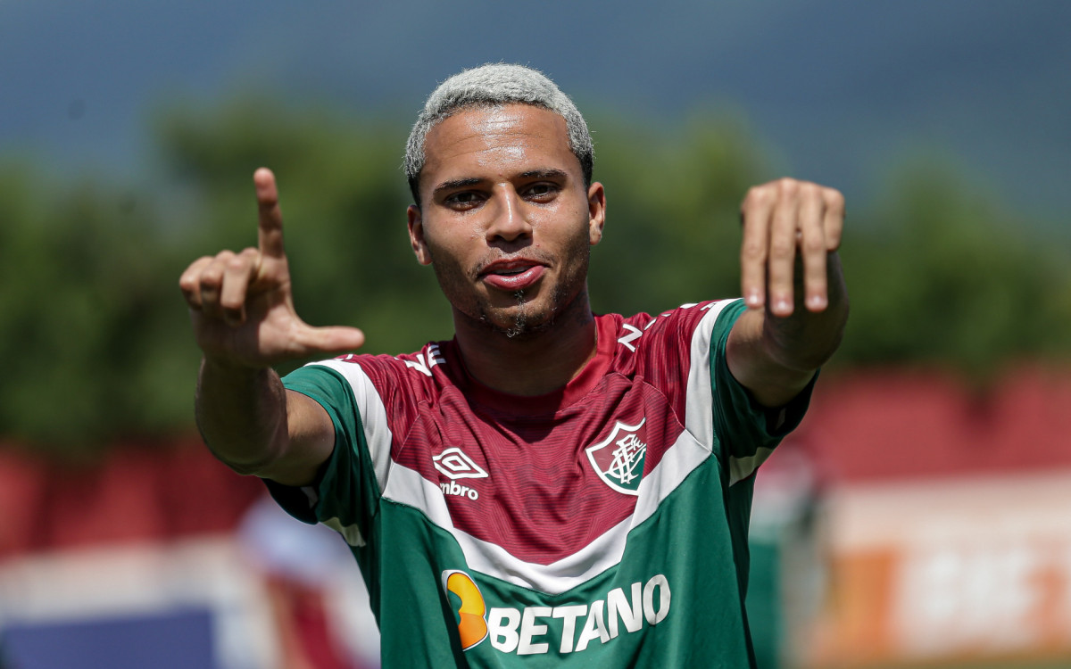 Alexsander, volante do Fluminense - Lucas Merçon / Fluminense