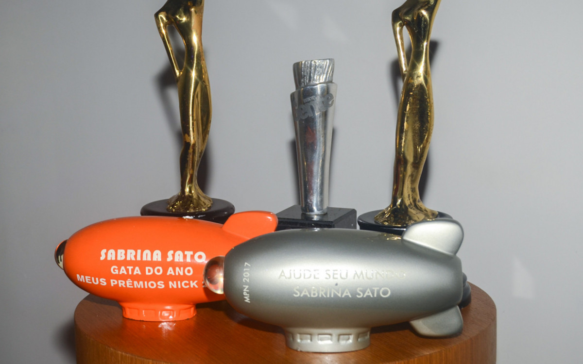A exposição \'Sabrina Sato Experience\' exibe troféus da apresentadora