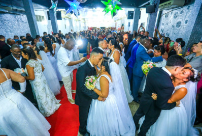 Funbel realiza casamento comunitário em Belford Roxo