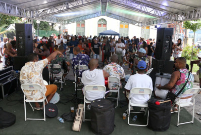 Samba da Consciência Negra agita feriado em Barra Mansa