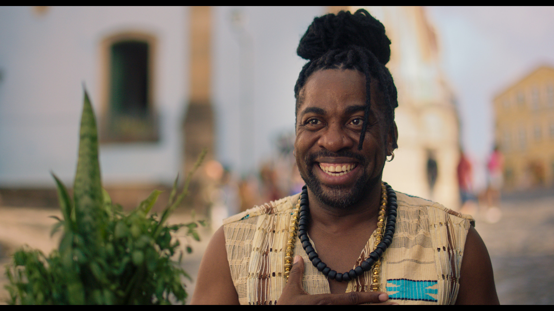 Lázaro Ramos está de volta no papel de Roque em 'Ó Paí Ó 2' - Fabio Bouzas/Divulgação