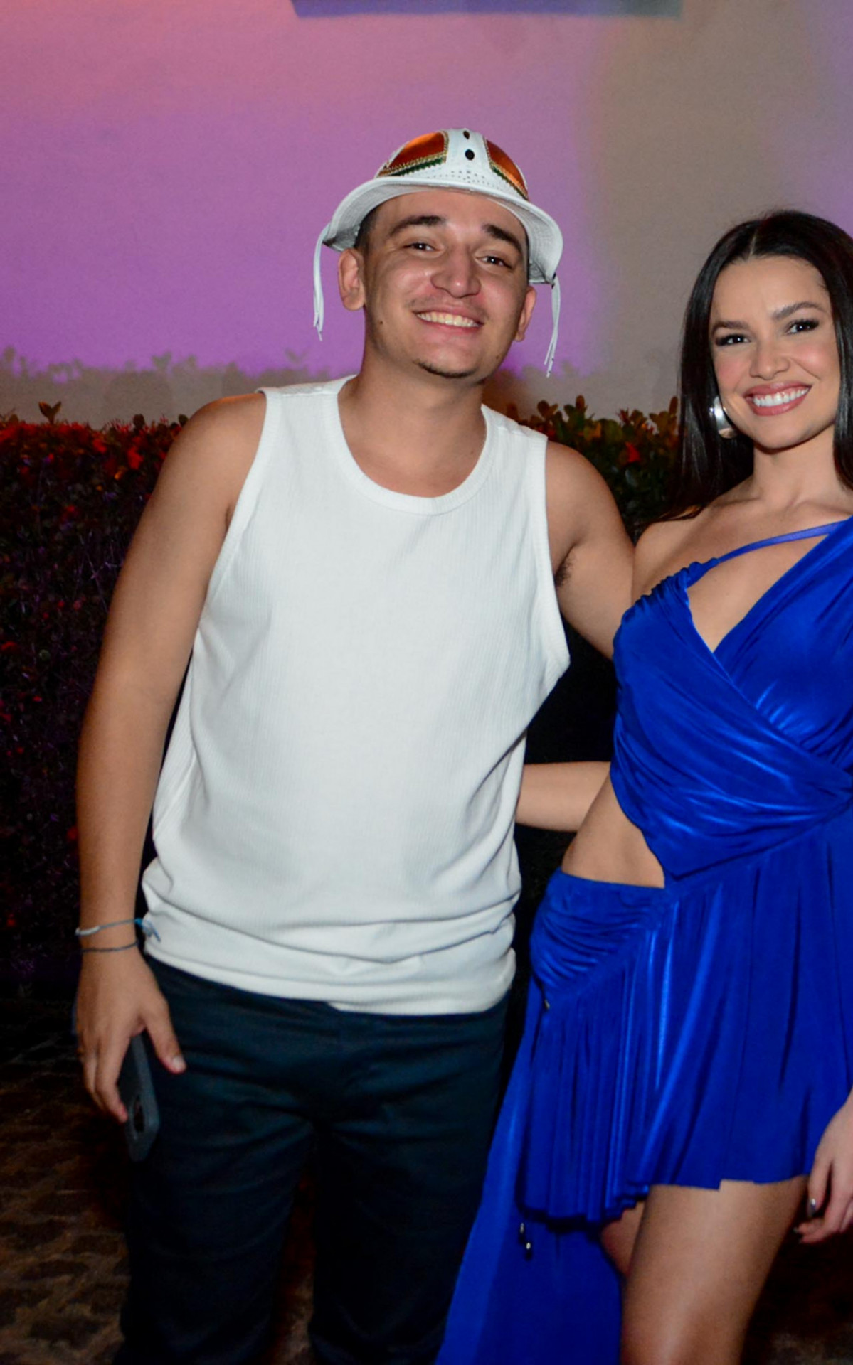 João Gomes e Juliette chegam para se apresentar em DVD de Xand Avião