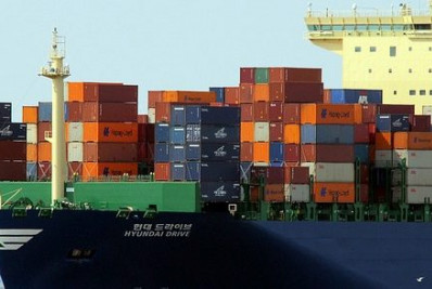 Pedidos de bens manufaturados nos EUA caem em outubro