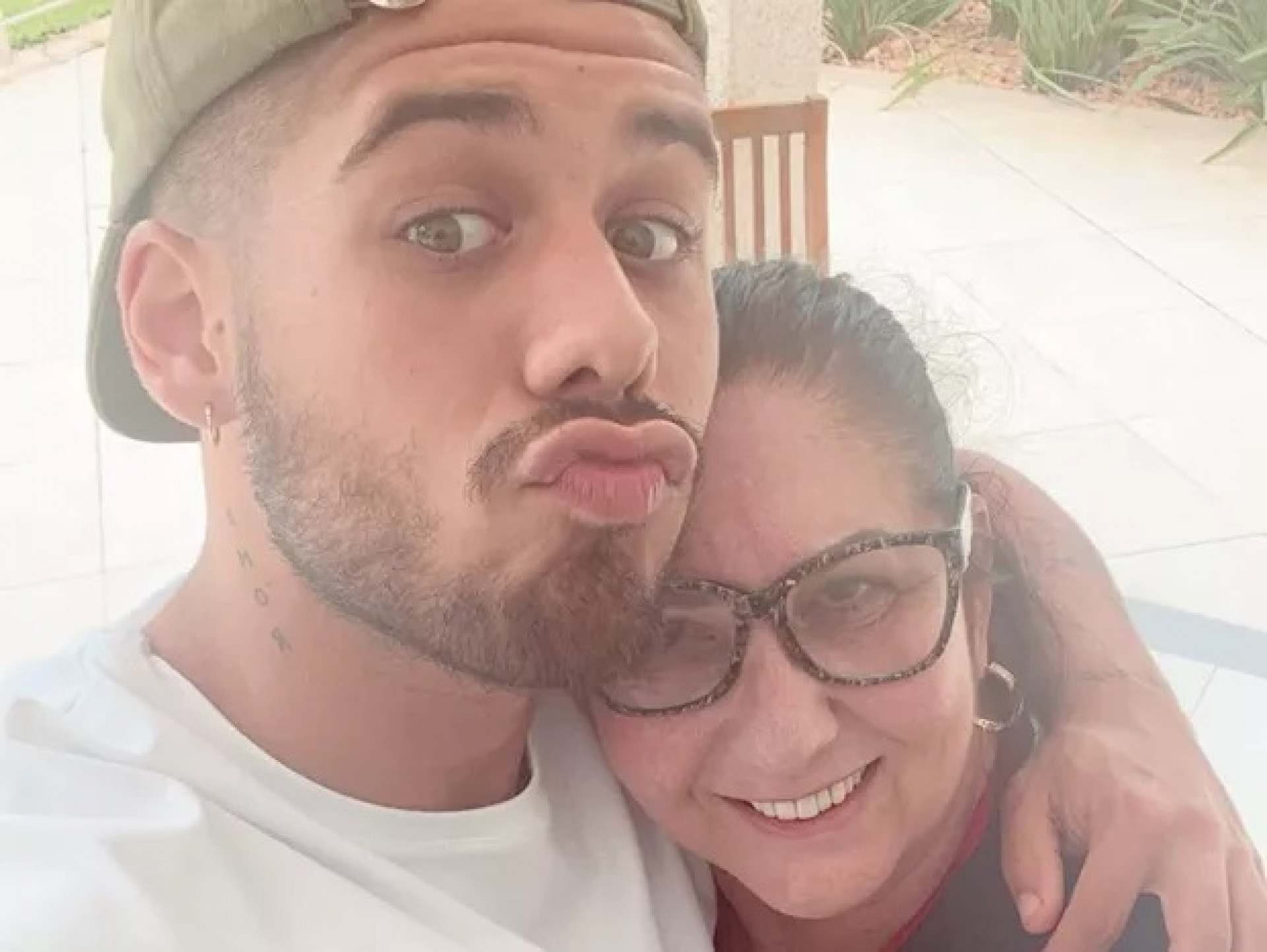 Mãe de Virginia Fonseca surpreende com homenagem à Zé Felipe no corpo - Foto: Reprodução/ Instagram